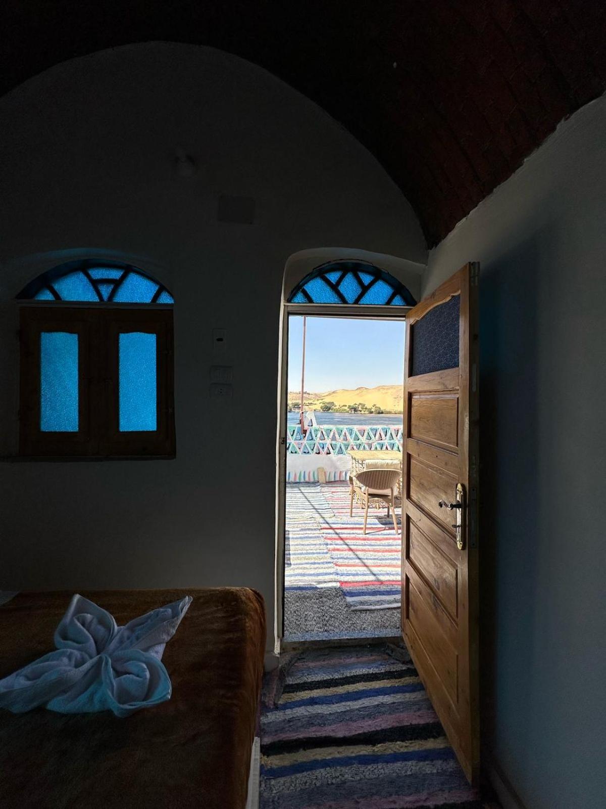 Nubian King Hotel Асуан Екстериор снимка