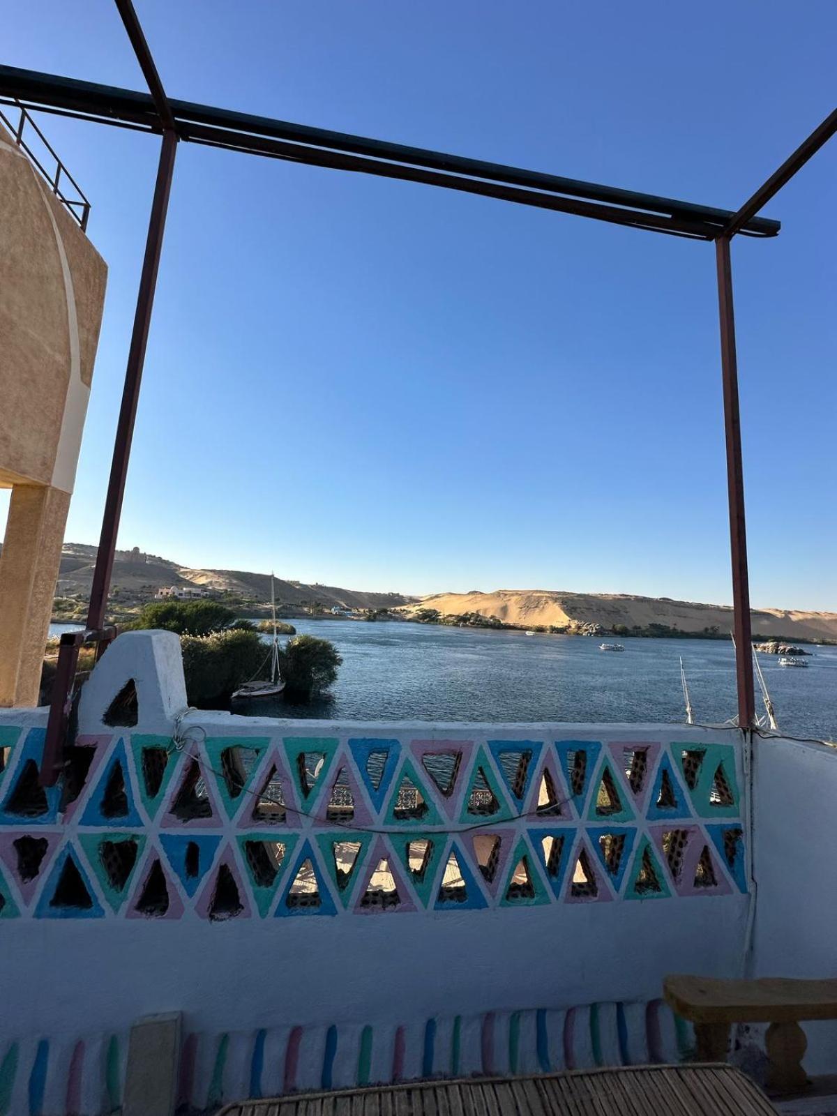 Nubian King Hotel Асуан Екстериор снимка