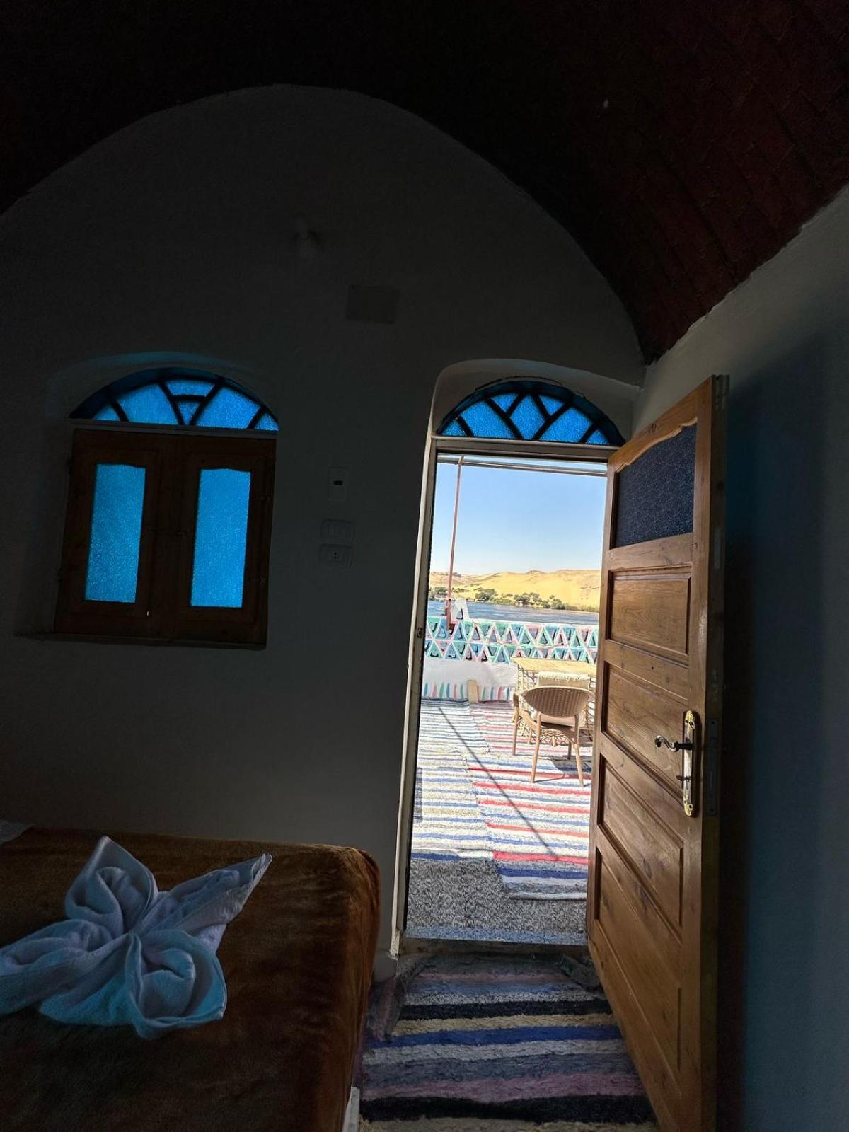 Nubian King Hotel Асуан Екстериор снимка